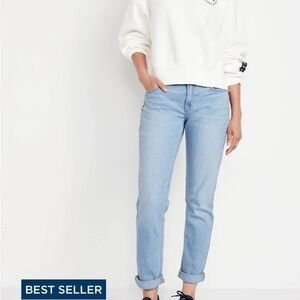 OLD NAVY Mid Rise Wow Boyfriend Jeans BNWT